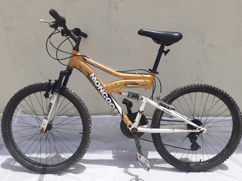 mountainbike mongoose 24" BOYS MONGOOSE Shimano 21 Speed Dual Suspension Bike