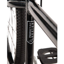 Load image into Gallery viewer, Huffy 27.5" Mens Parksidetrade 7-Speed Bike, Matte Black
