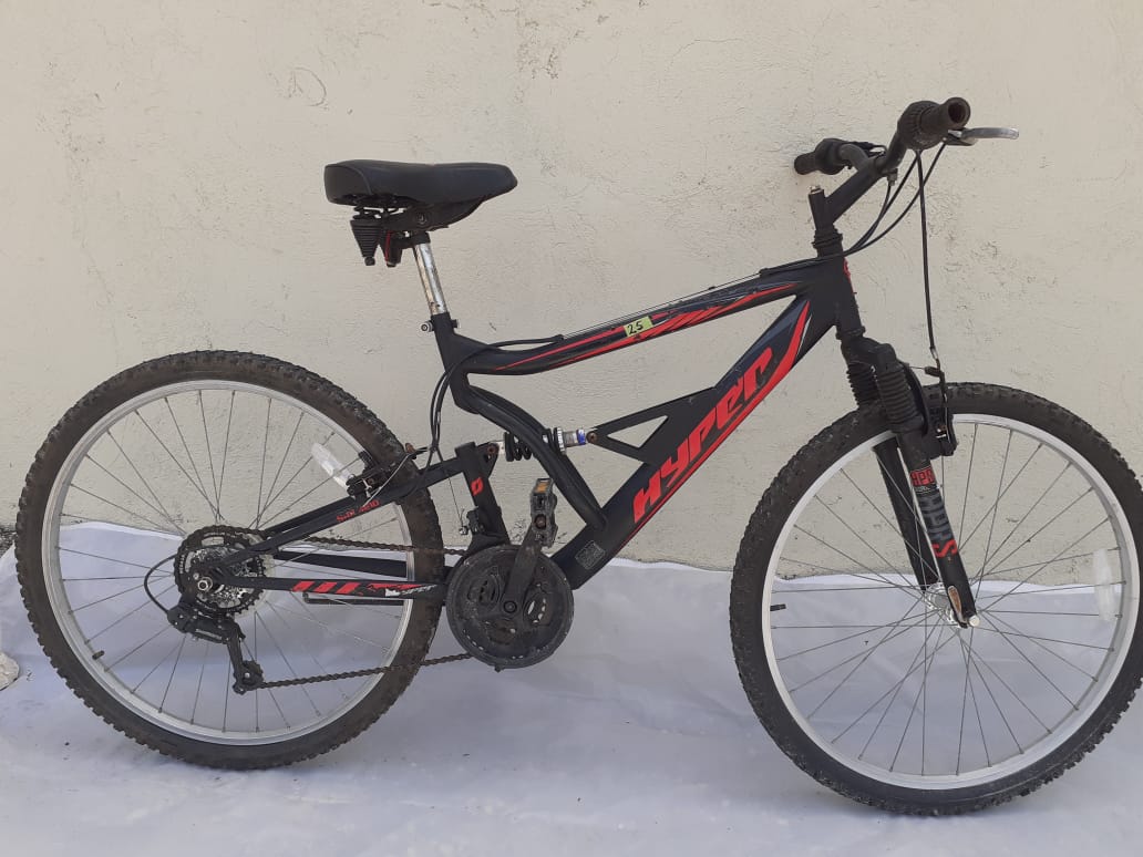 Hyper Bicycles Men's 26
