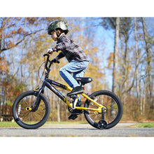 Load image into Gallery viewer, Kent 18&quot; Rampage Boys Bike, Gold/Black
